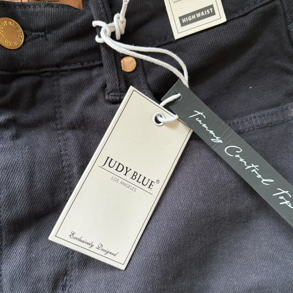 NWT Judy Blue Denim Shorts Navy Tummy Control High Waist JB150270 C-CO‎ M
